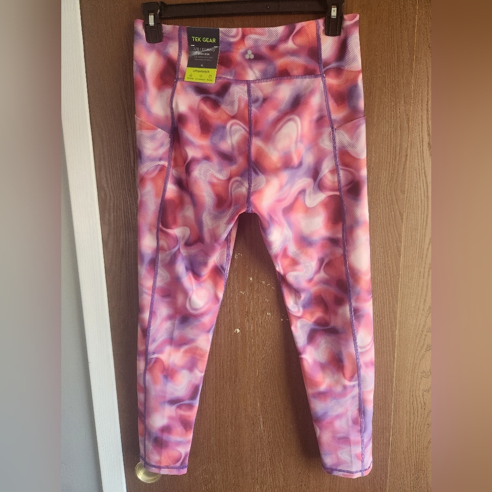 Tek Gear 7/8 High Rise Leggings  in Pink and Purple Swirl - Picture 3 of 3